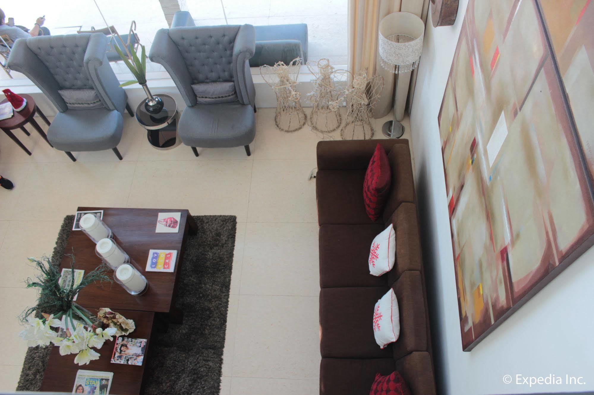 Segara Suites Olongapo Buitenkant foto