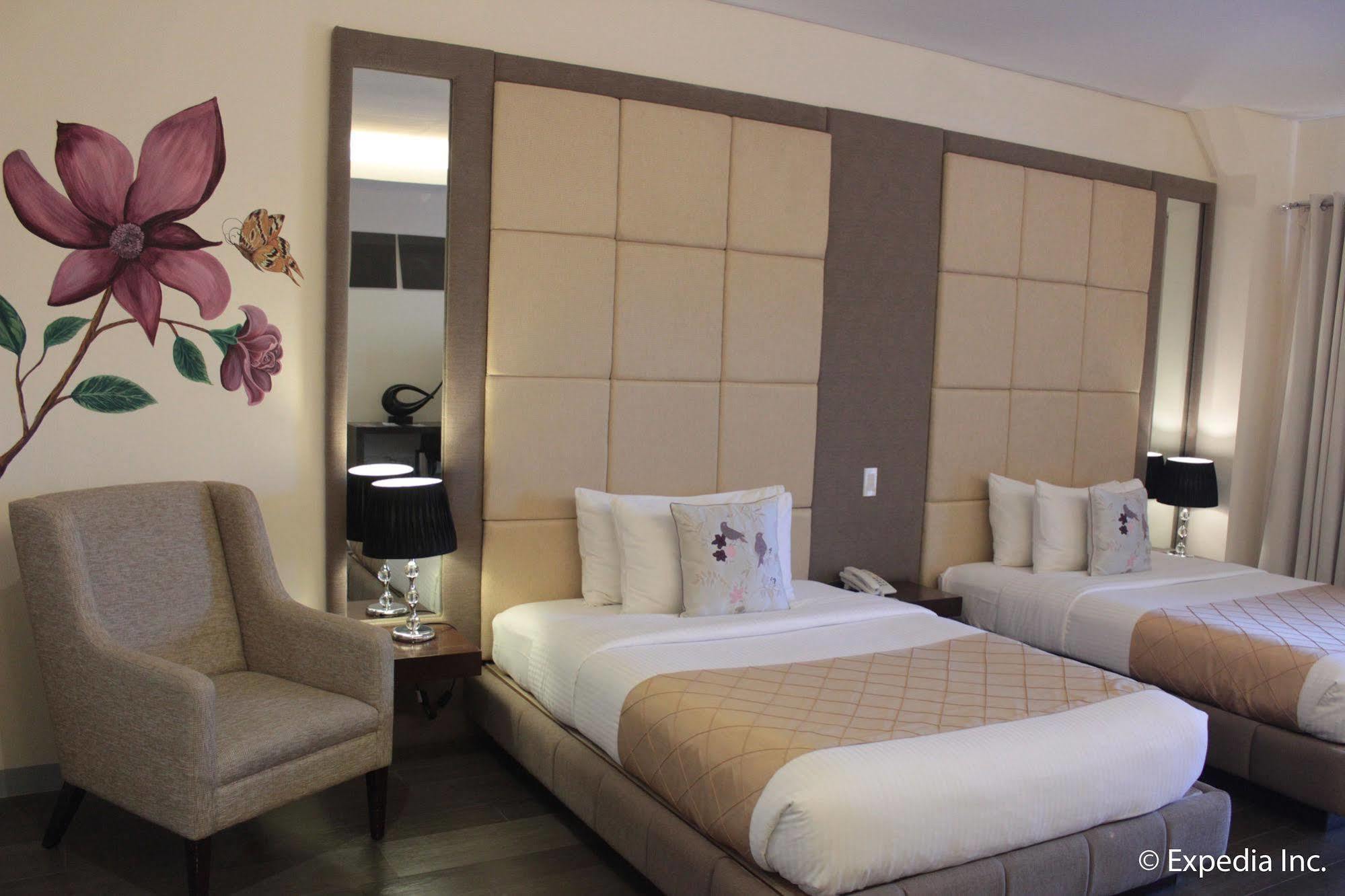 Segara Suites Olongapo Buitenkant foto